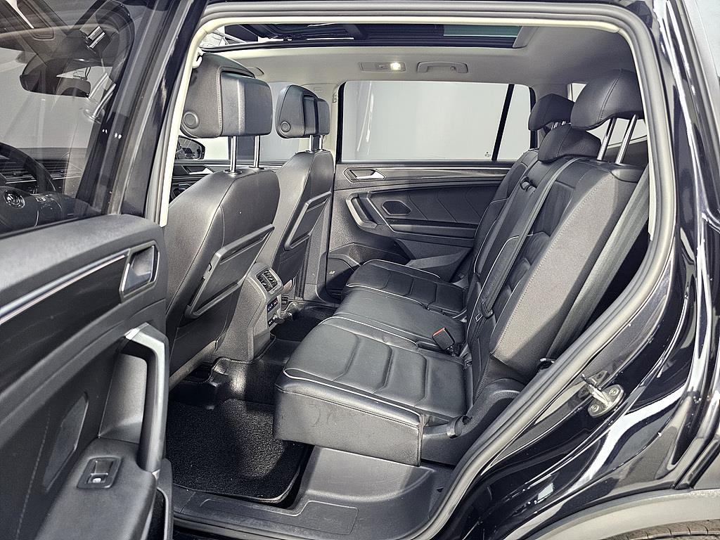 Volkswagen Tiguan - Vista 9