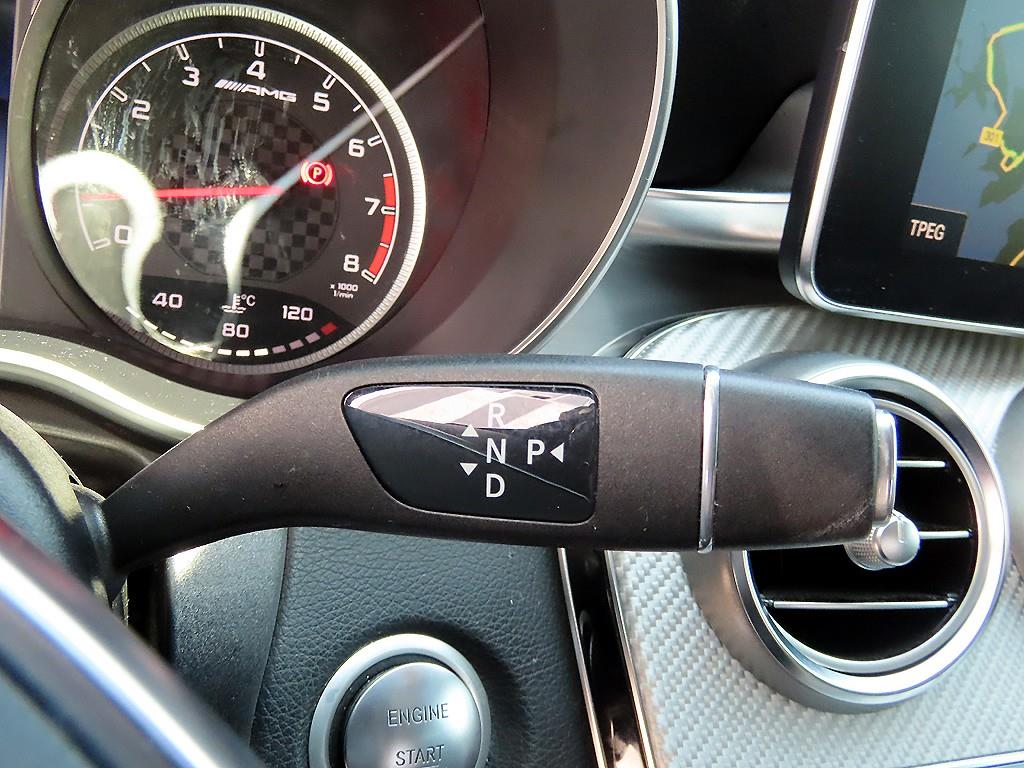 Mercedes Benz C Class - Vista 11