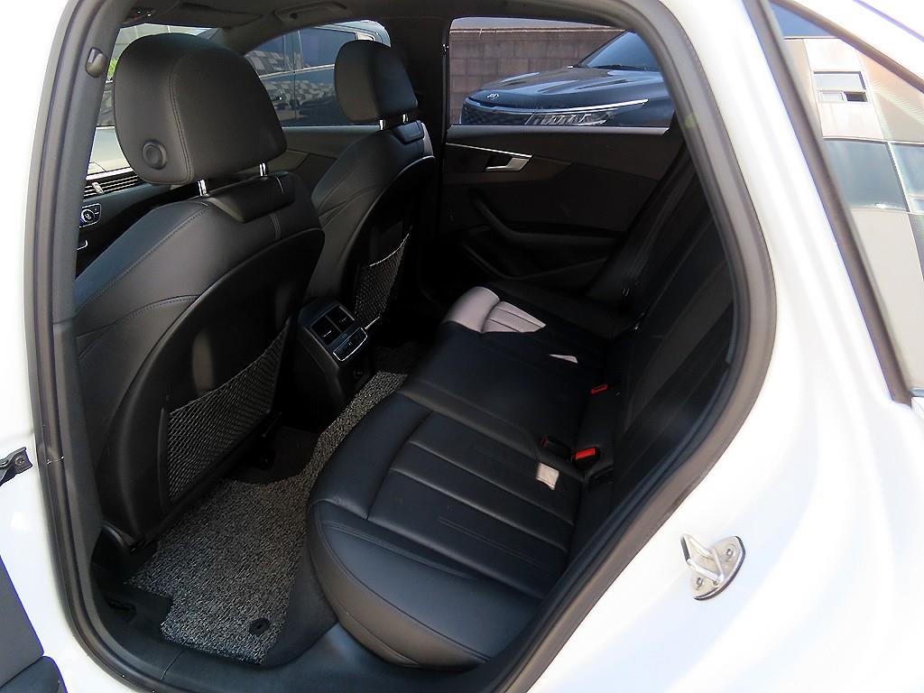 Audi A4 - Vista 6