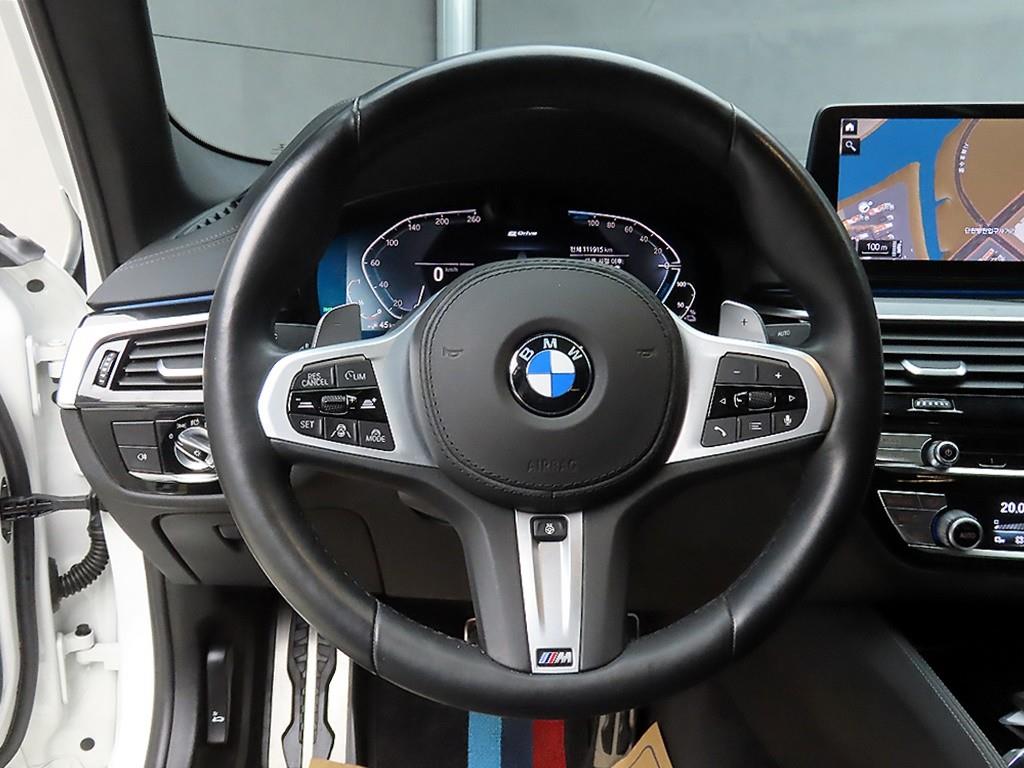 BMW 5 Series - Vista 9
