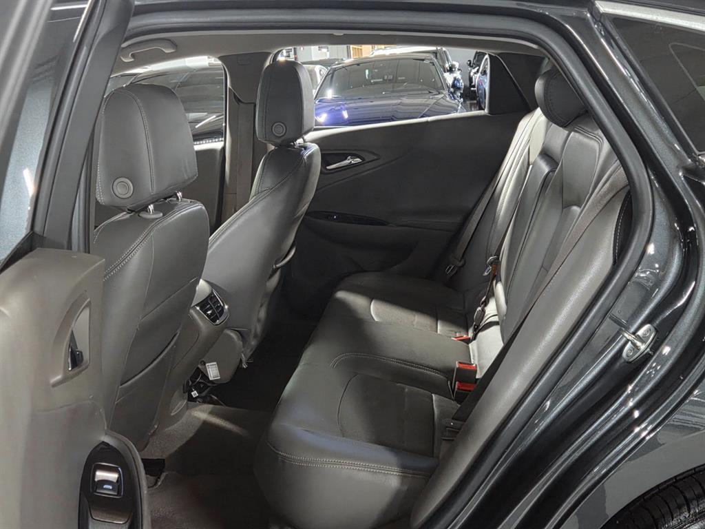 Chevrolet Malibu - Vista 11