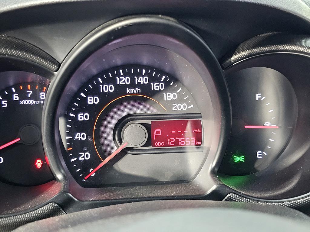 KIA Ray - Vista 6