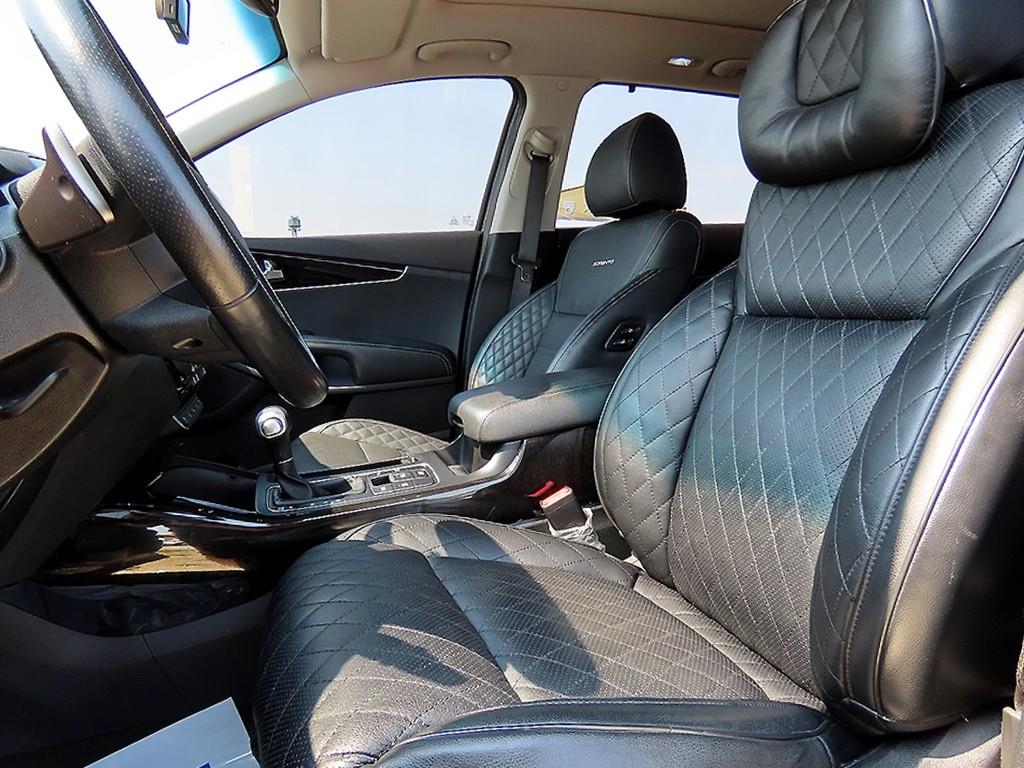 KIA Sorento - Vista 5