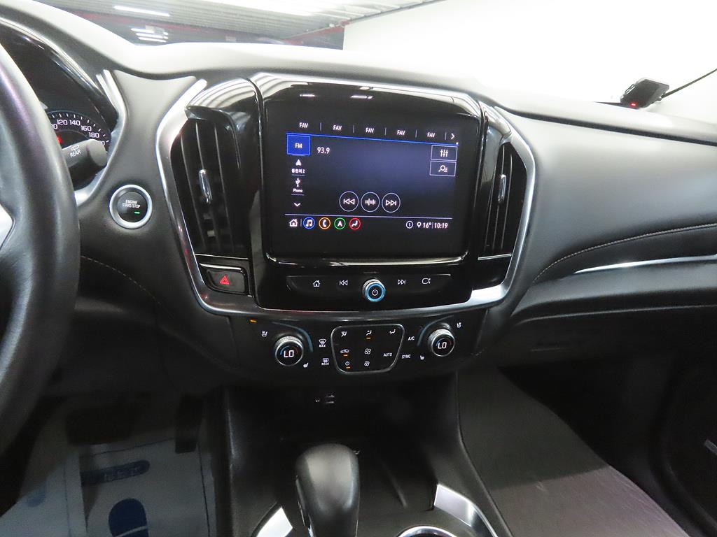 Chevrolet Travers - Vista 10