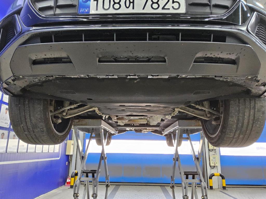 Audi Q8 2023 Gris - Importación desde Corea - HF Imports Iquique - Foto 18