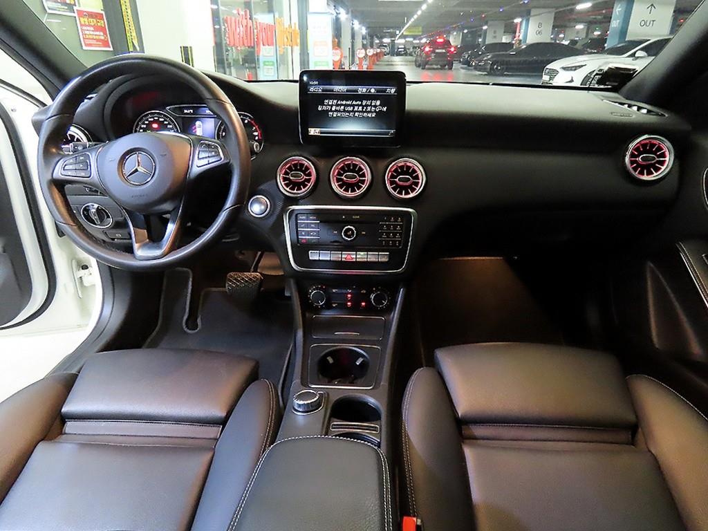 Mercedes Benz A Class - Vista 10
