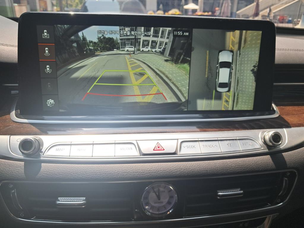KIA K9 - Vista 8