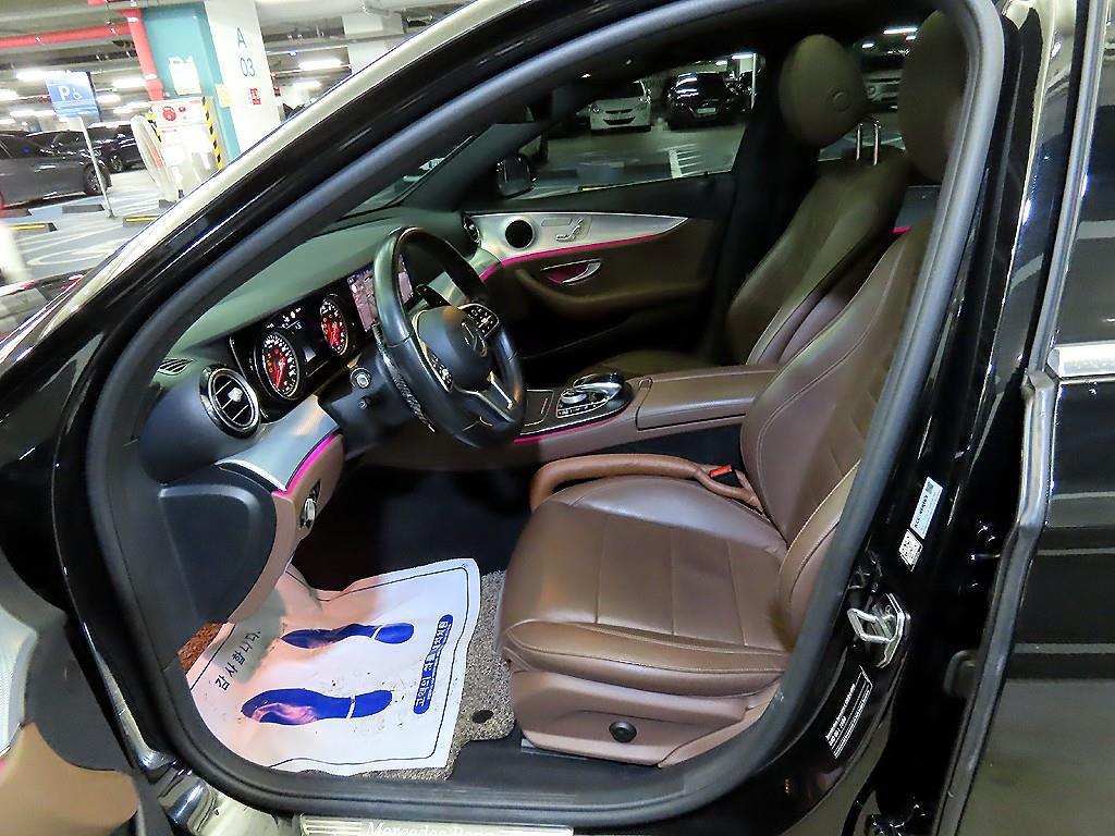 Mercedes Benz E class - Vista 6