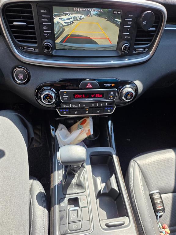 KIA Sorento 2020 Blanco - Importación desde Corea - HF Imports Iquique - Foto 13