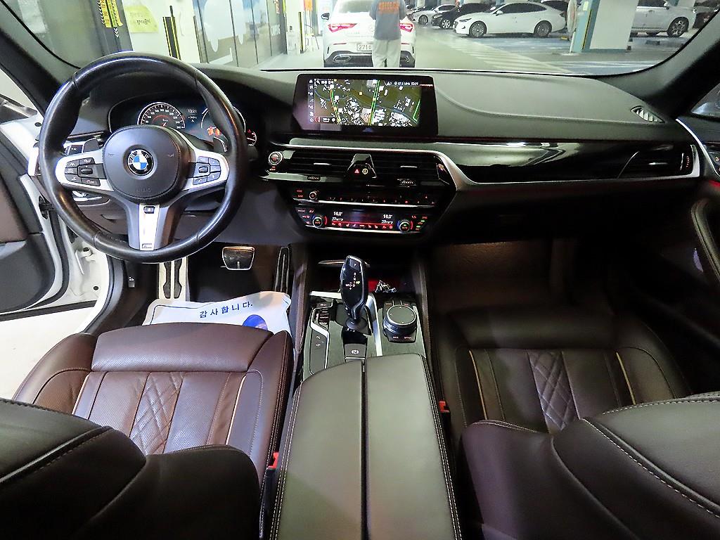 BMW 5 Series - Vista 10