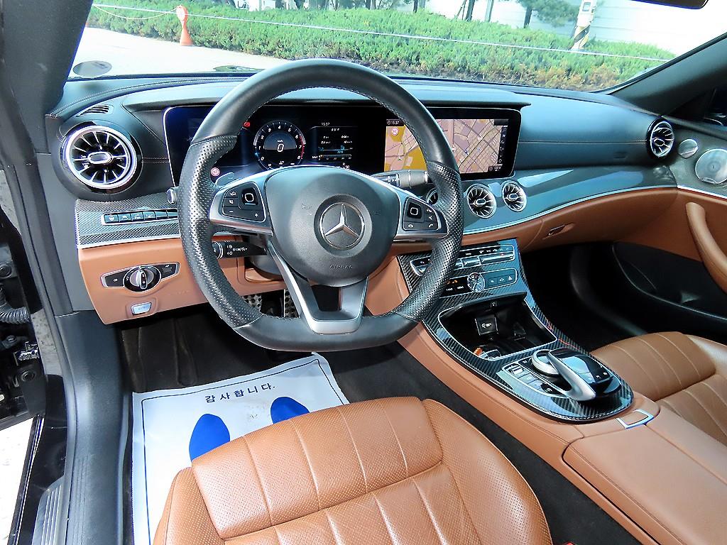Mercedes Benz E class - Vista 7