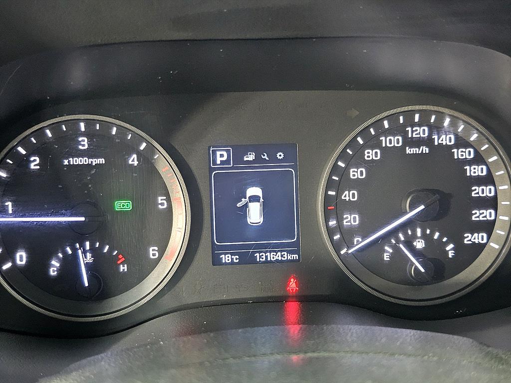 HYUNDAI Tucson - Vista 7