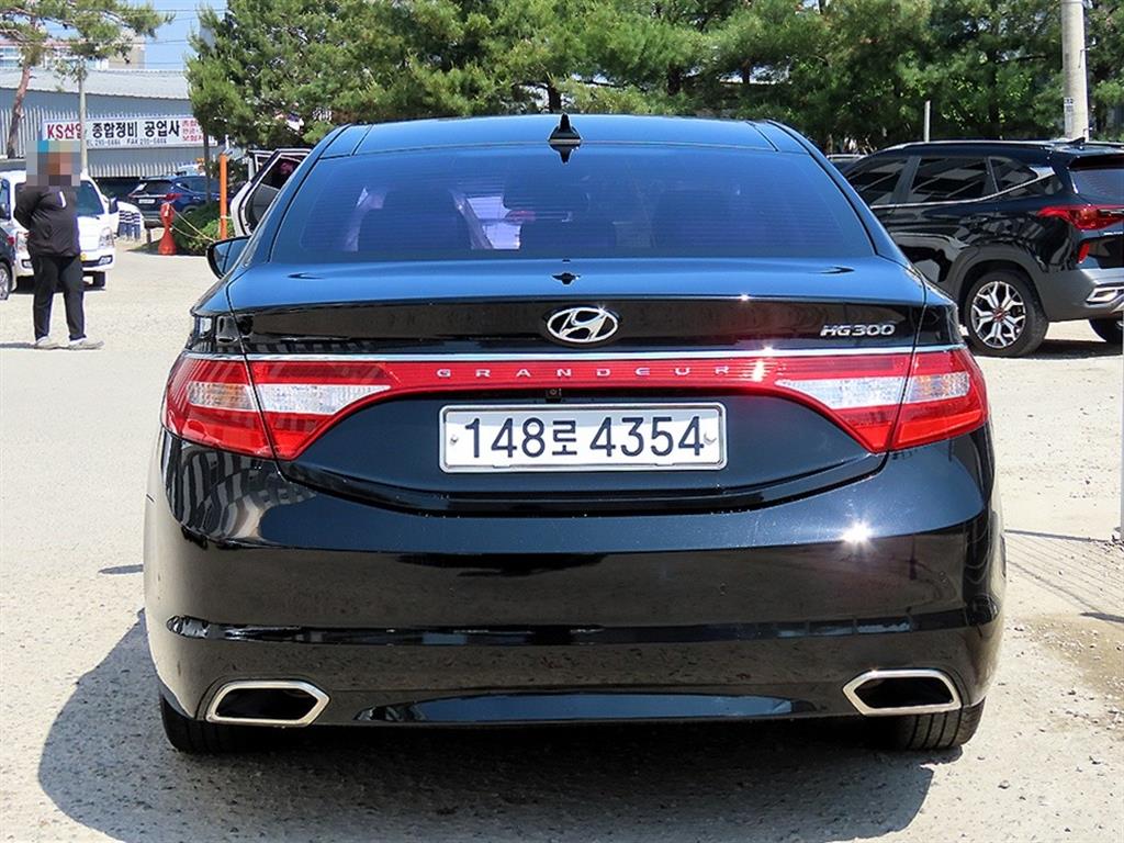 HYUNDAI Grandeur - Vista 4