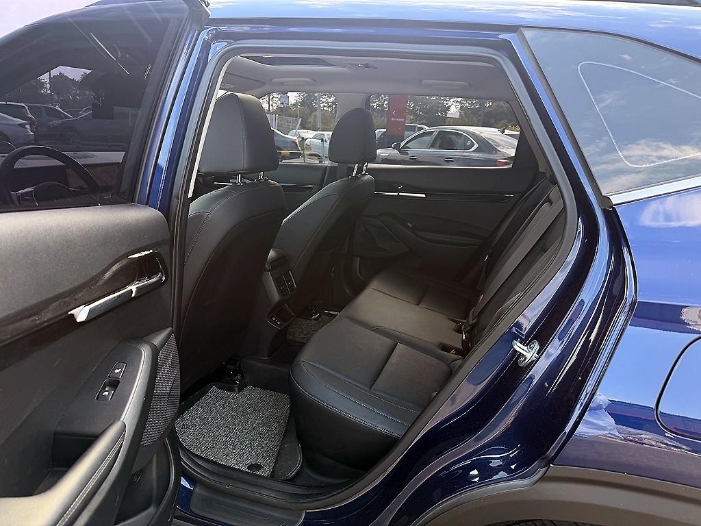 KIA Seltos - Vista 7