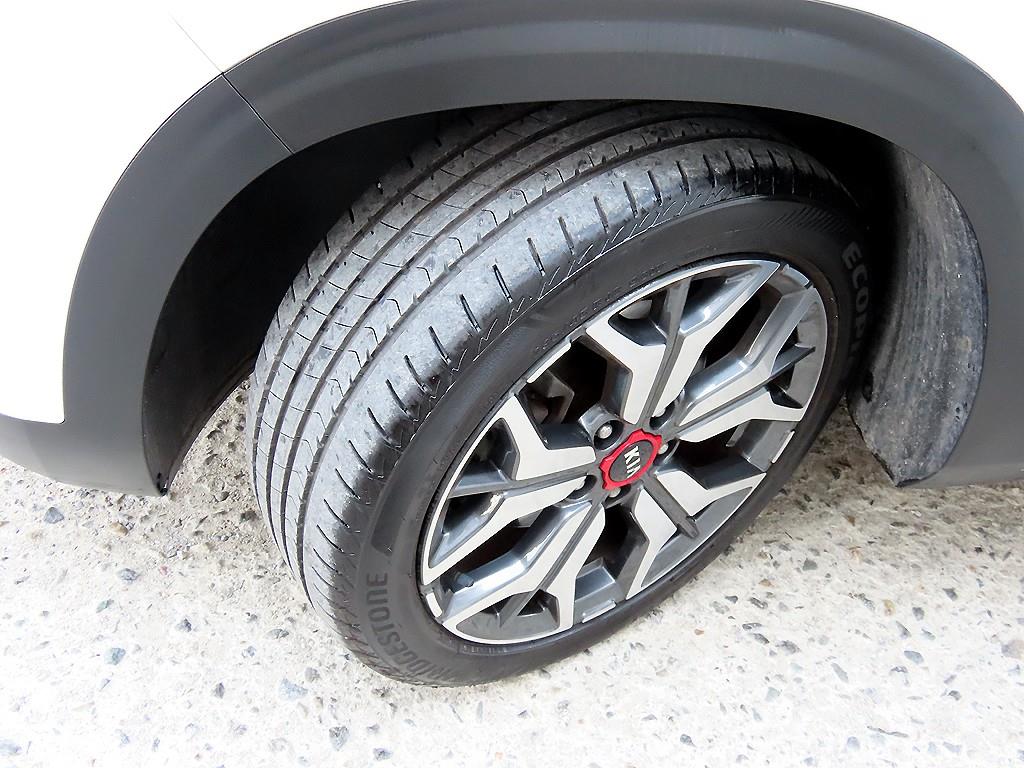KIA Seltos 2022 Blanco - Importación desde Corea - HF Imports Iquique - Foto 20