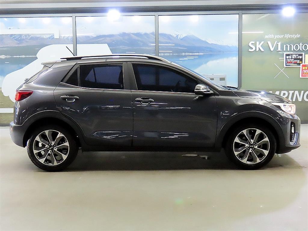 KIA Stonic - Vista 3
