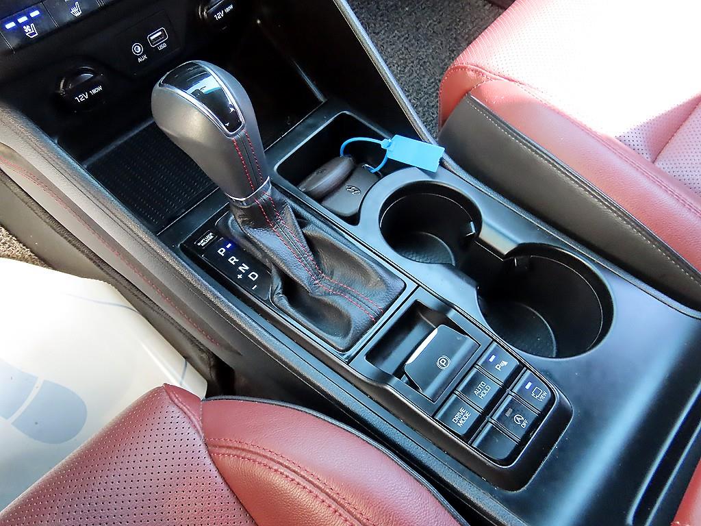 HYUNDAI Tucson - Vista 10