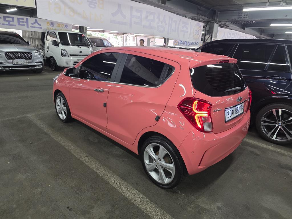 Chevrolet Spark - Vista 4