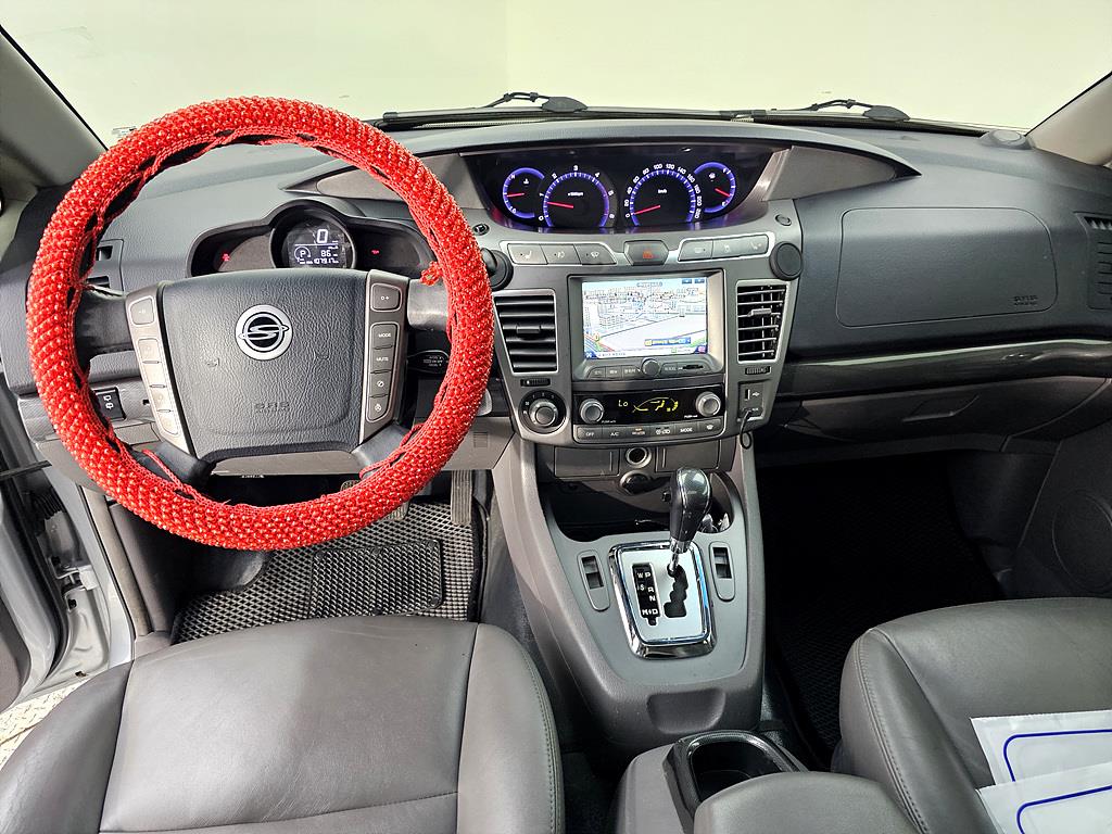 Ssangyong Korando - Vista 5