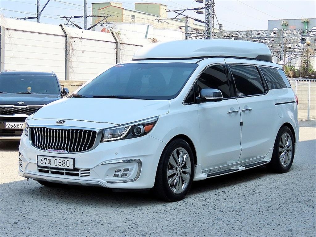KIA Carnival - Vista 2
