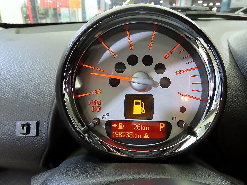 Mini Countryman - Vista 9