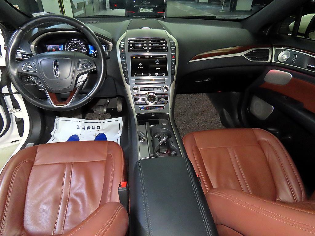 Lincoln MKZ - Vista 10