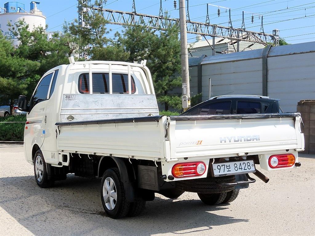 Small Truck Cargo (small) - Vista 3