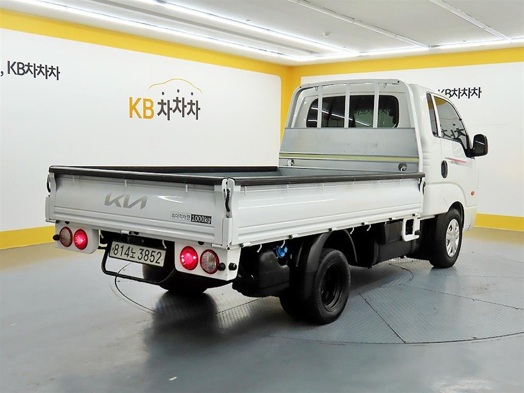 Small Truck Cargo (small) - Vista 4
