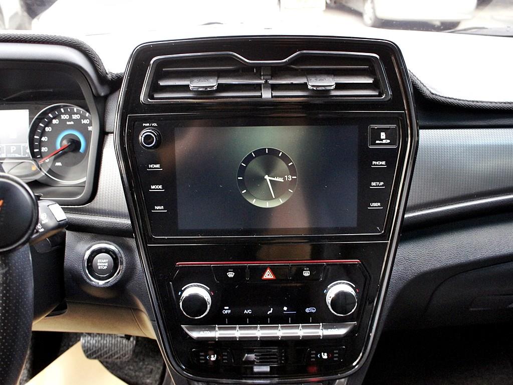 Ssangyong Tivoli 2021 Negro - Importación desde Corea - HF Imports Iquique - Foto 10