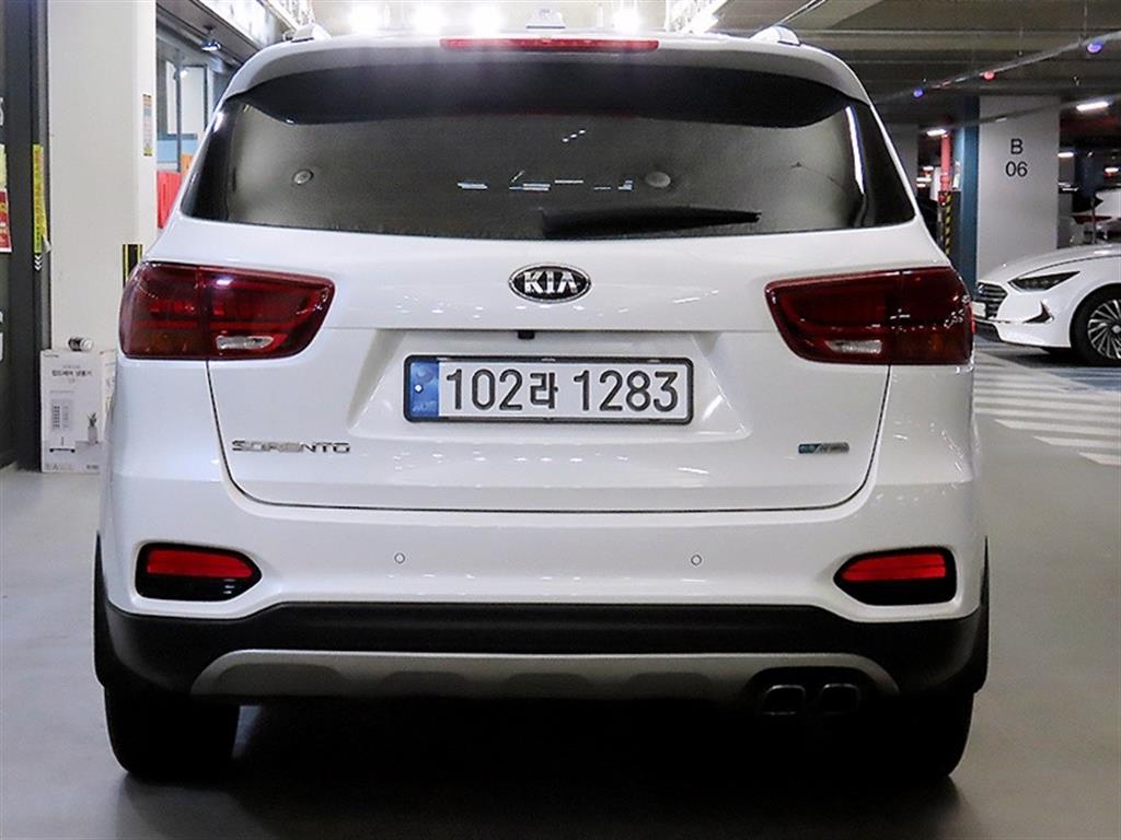 KIA Sorento - Vista 5