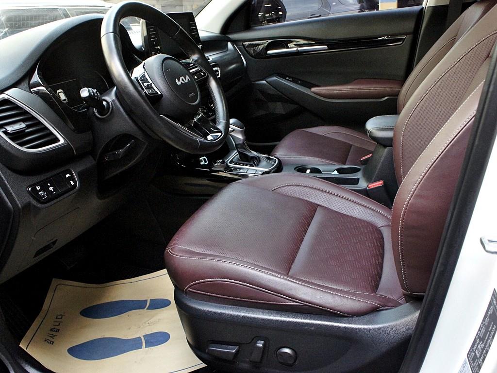 KIA Seltos - Vista 9