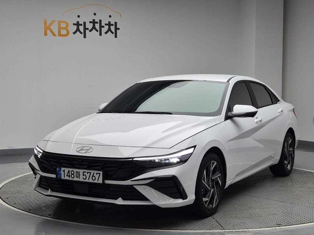 HYUNDAI Avante 2026 Blanco - Importación desde Corea - HF Imports Iquique - Foto 1