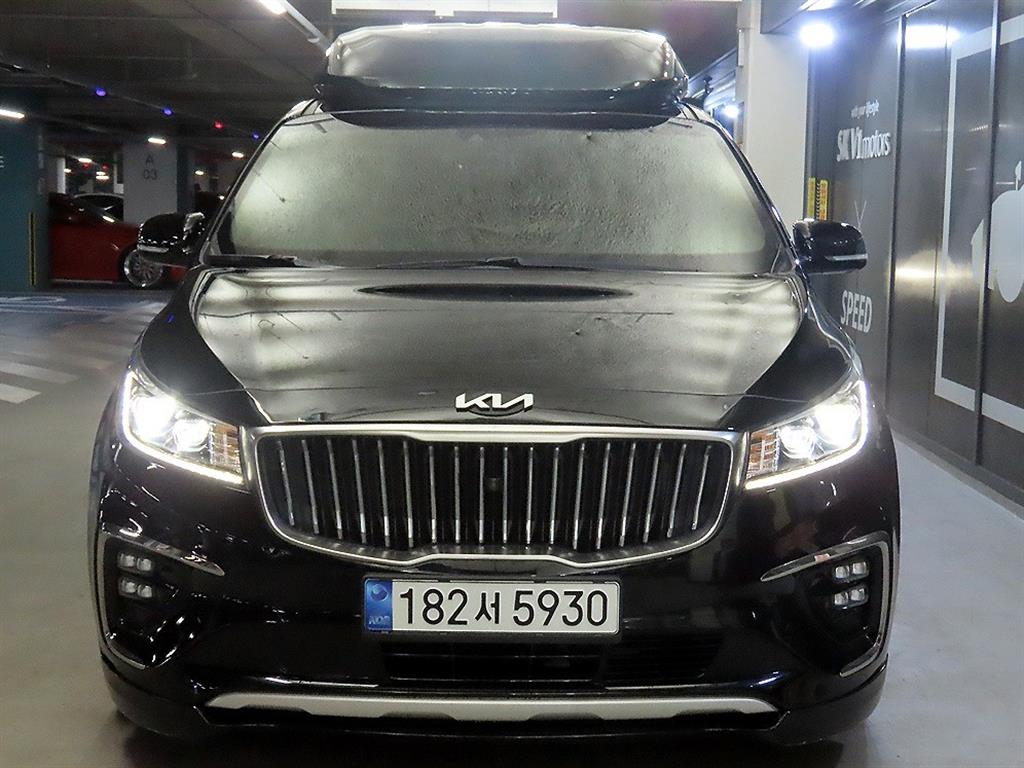 KIA Carnival 2019 Negro - Importación desde Corea - HF Imports Iquique - Foto 1