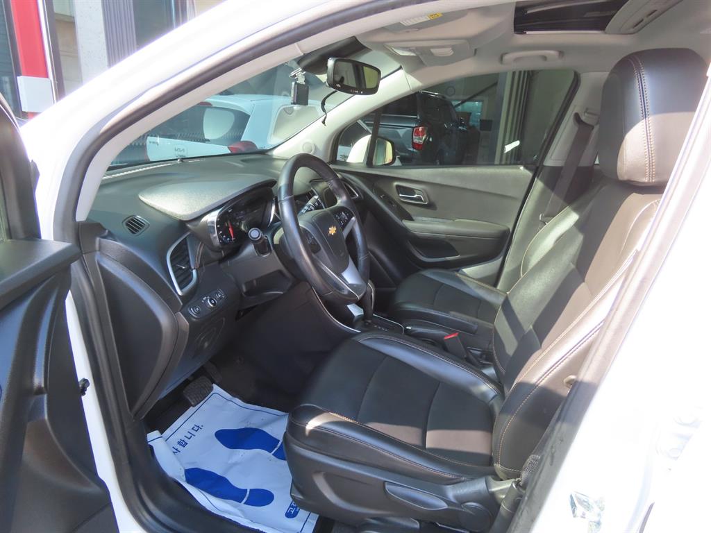 Chevrolet Trax 2019 Blanco - Importación desde Corea - HF Imports Iquique - Foto 7
