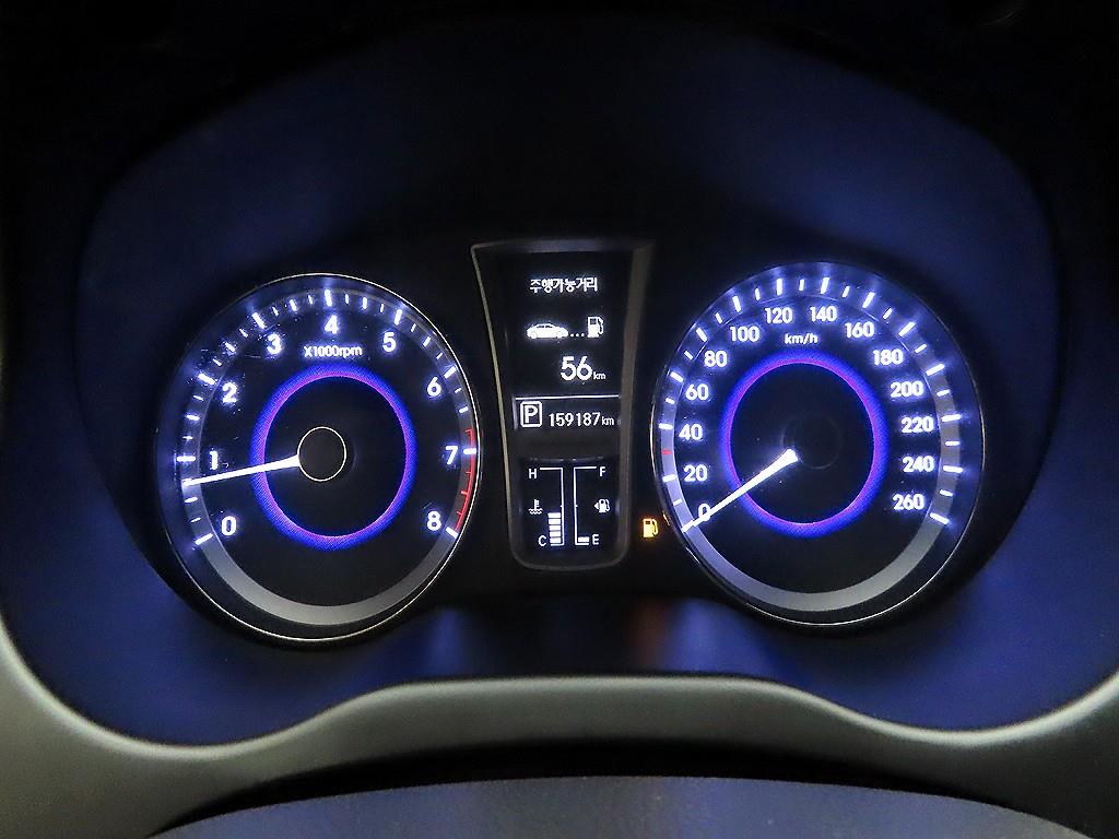 HYUNDAI Grandeur - Vista 6