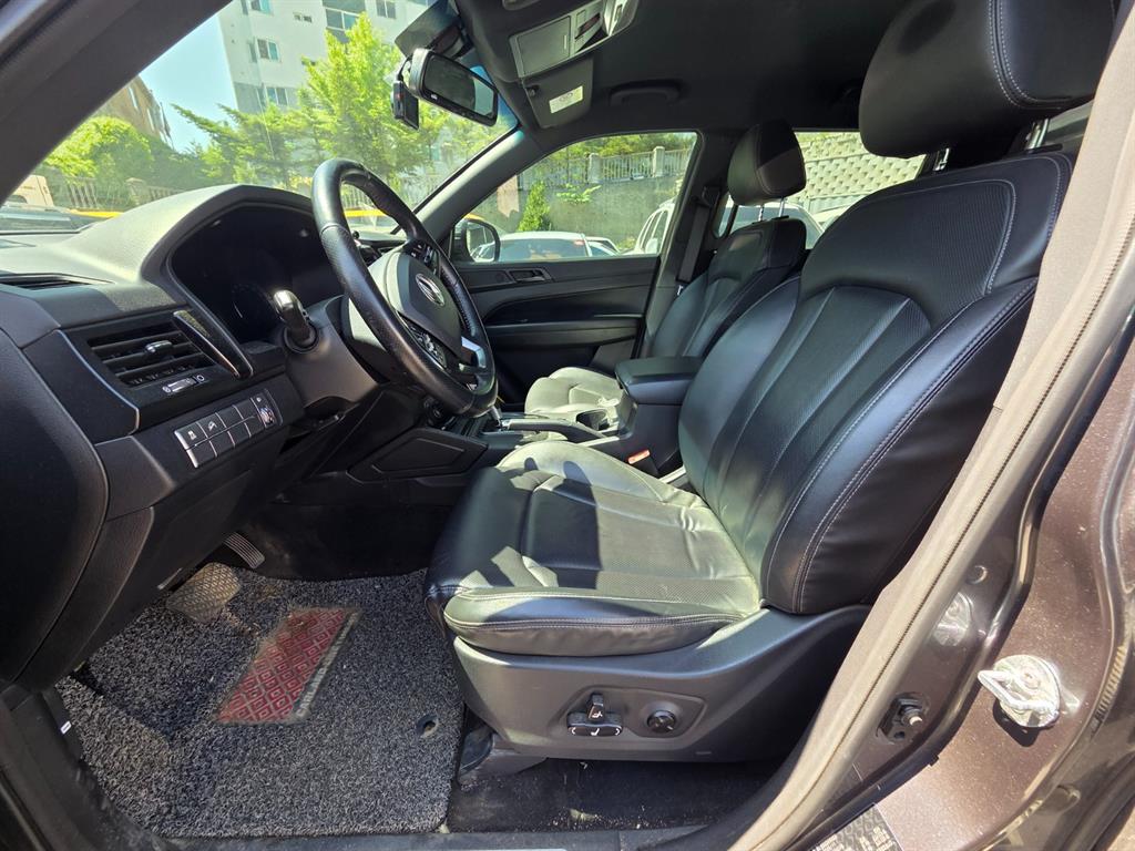 Ssangyong Rexton - Vista 8