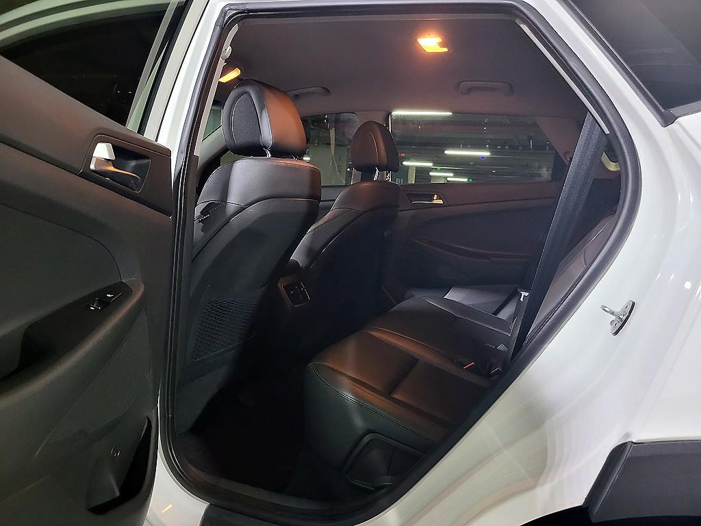 HYUNDAI Tucson - Vista 8