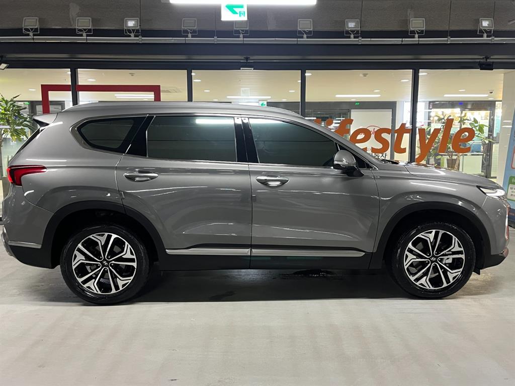 HYUNDAI Santa Fe - Vista 3