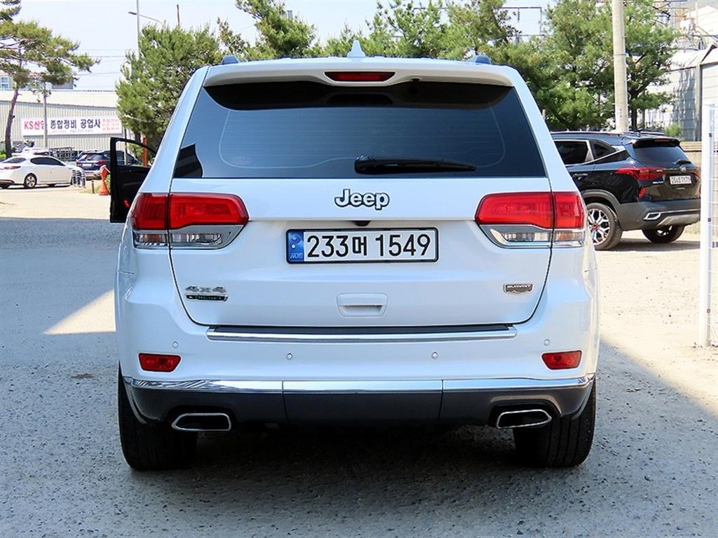Jeep Cherokee - Vista 4