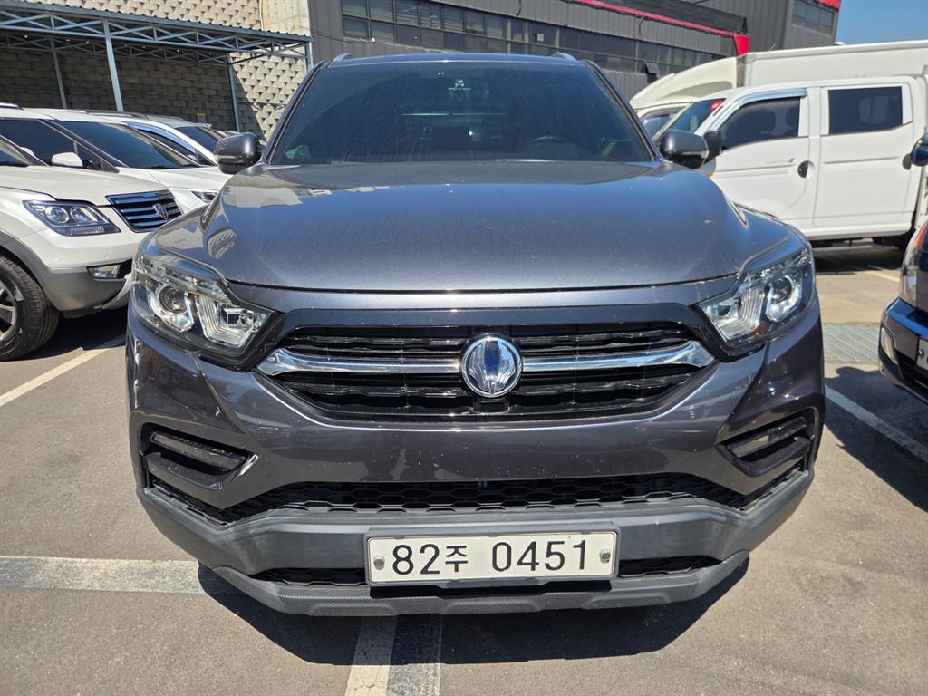 Ssangyong Rexton - Vista 2