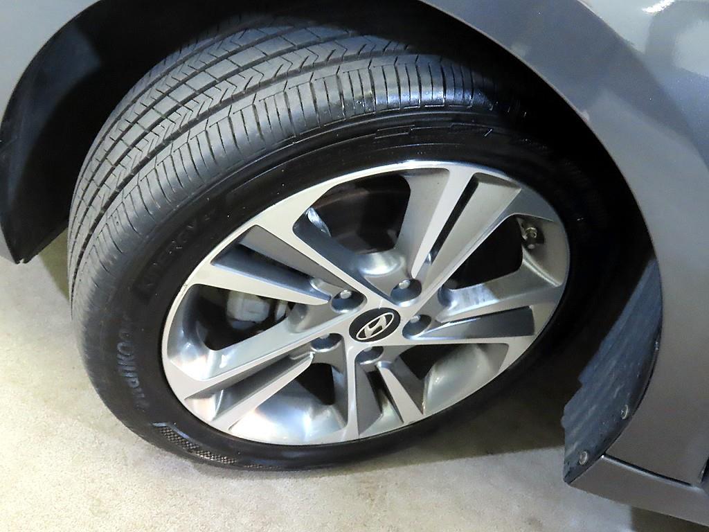 HYUNDAI Avante 2018 Gris - Importación desde Corea - HF Imports Iquique - Foto 19