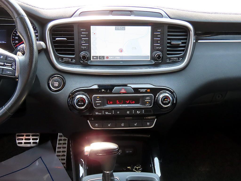 KIA Sorento - Vista 10