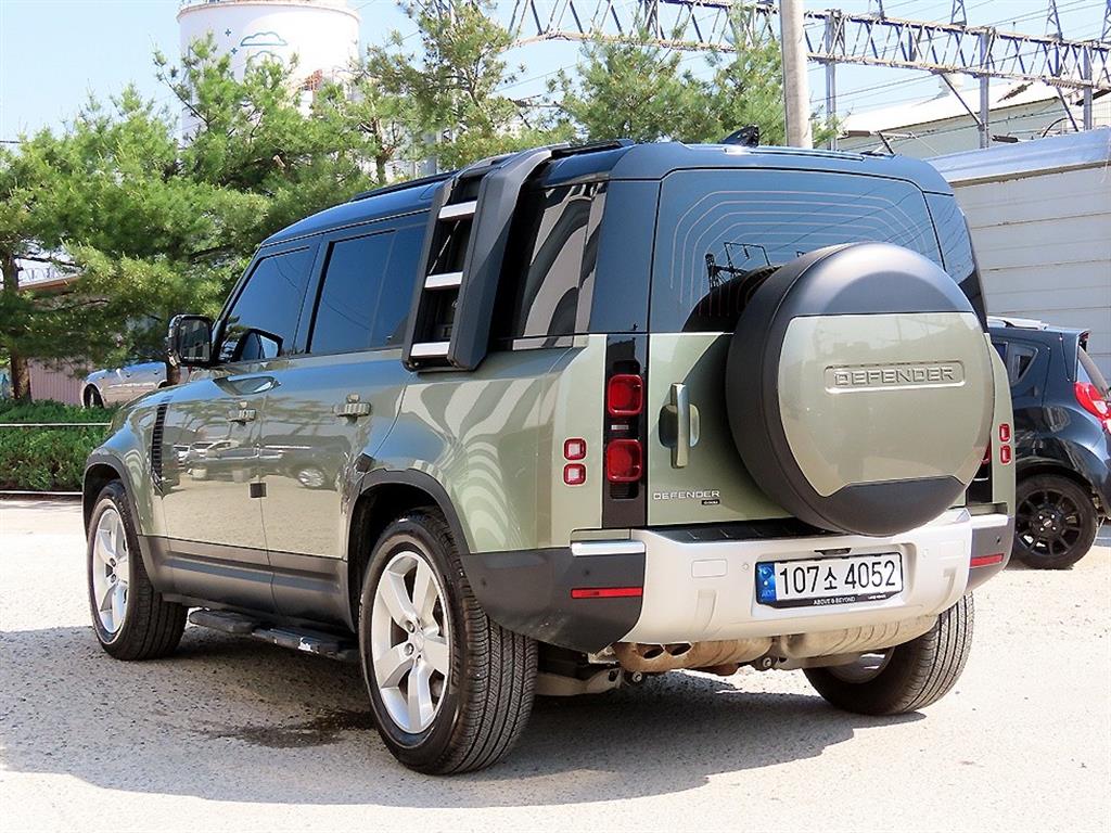Land Rover Defender - Vista 3