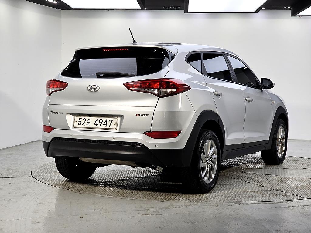 HYUNDAI Tucson - Vista 4