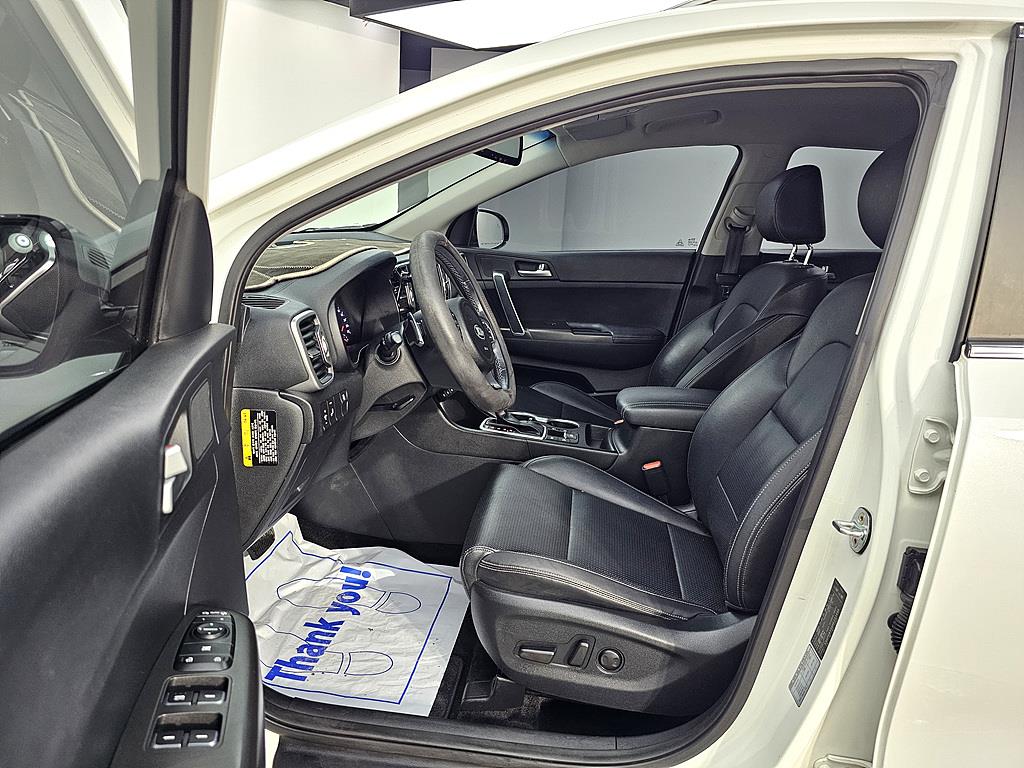 KIA Sportage - Vista 8