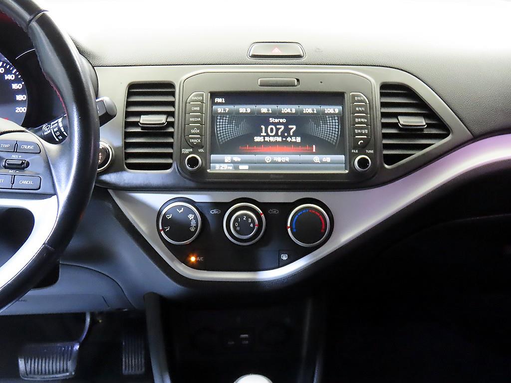 KIA Morning - Vista 11