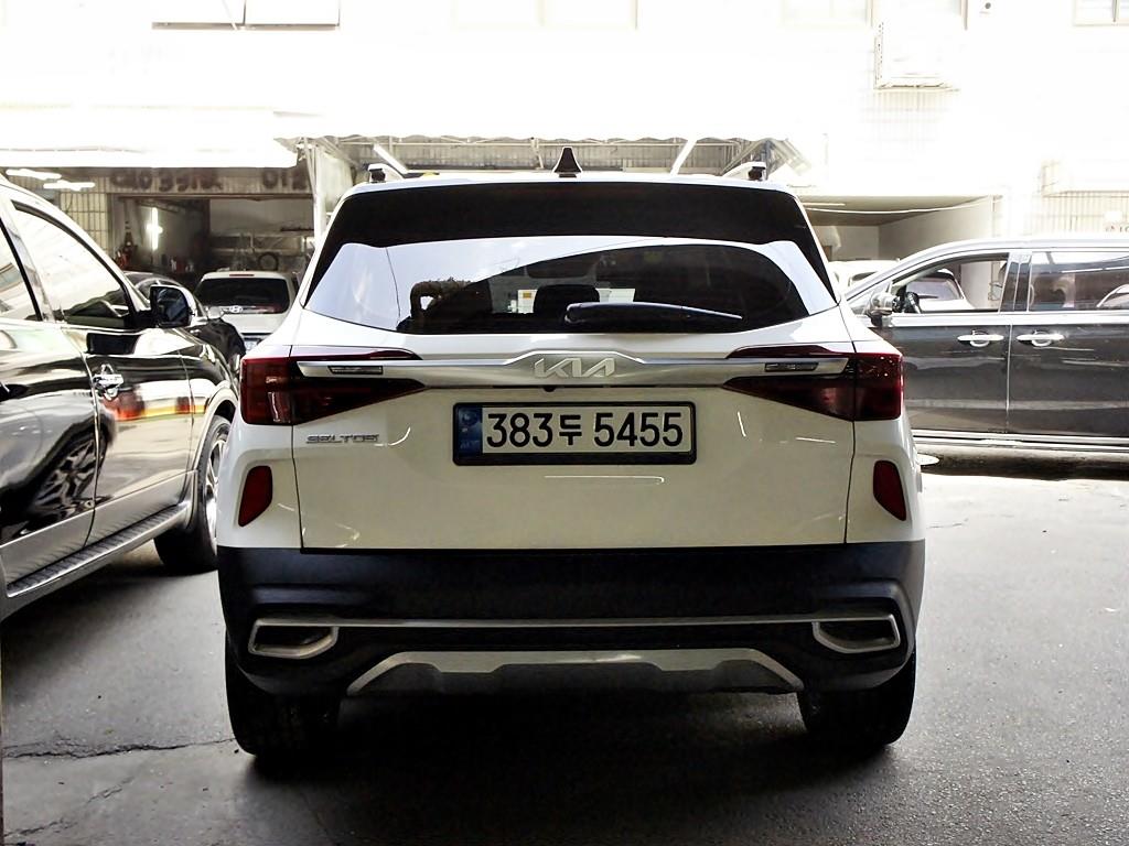 KIA Seltos - Vista 5