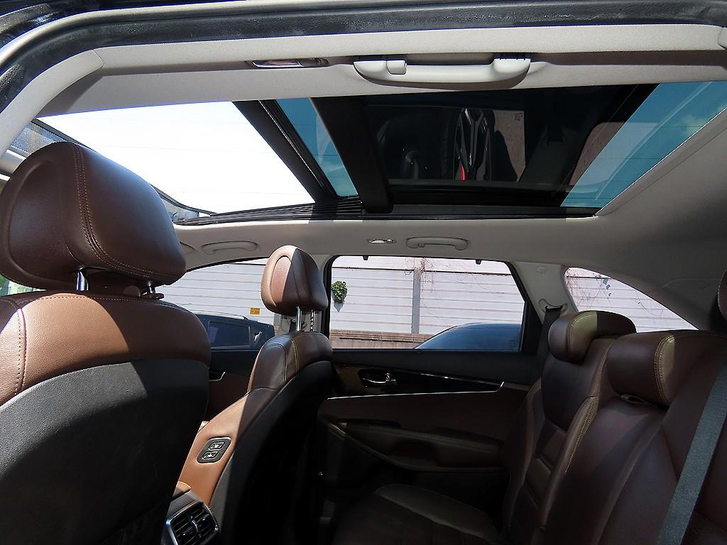 KIA Sorento 2016 Negro - Importación desde Corea - HF Imports Iquique - Foto 16