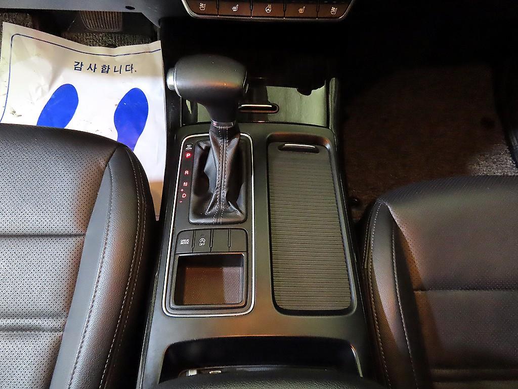 KIA Sorento - Vista 12