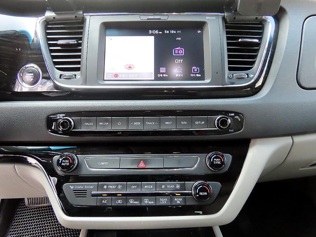 KIA Carnival 2019 Negro - Importación desde Corea - HF Imports Iquique - Foto 14